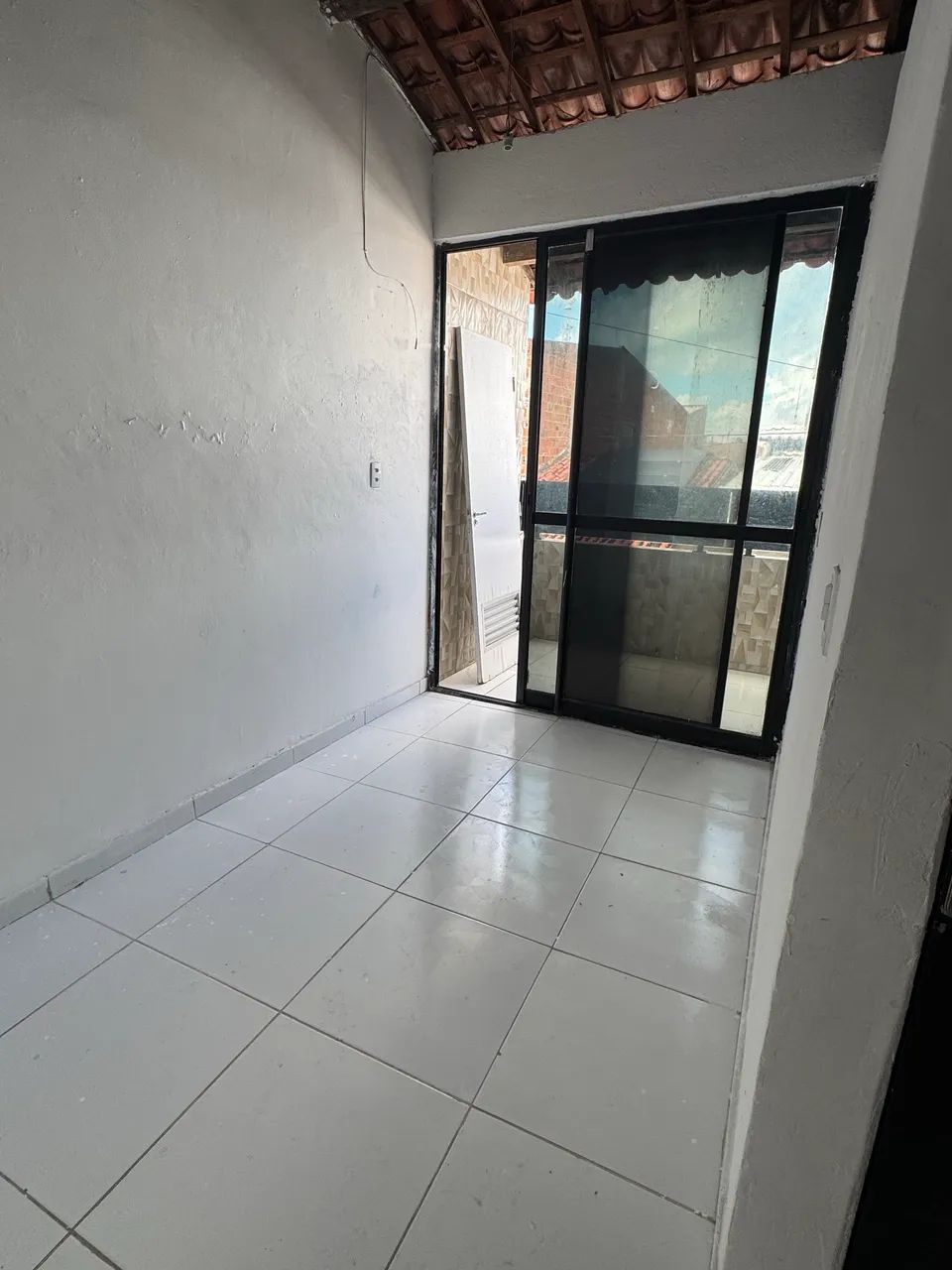Casa no primeiro andar bem cofortavel - Foto 5