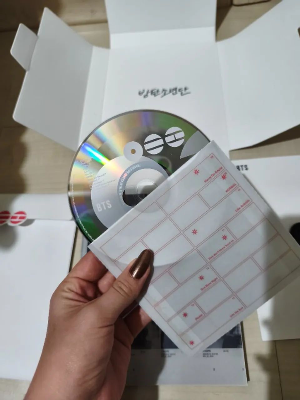 Álbum BTS - Arirang Rooted in Korea - Foto 2