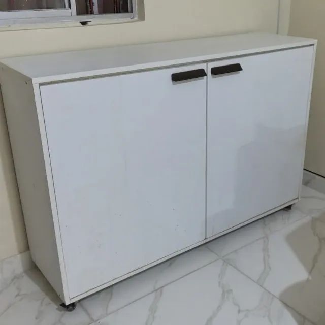 Armário multiuso grande MDF