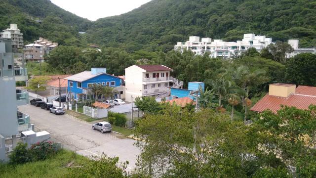 Apartamento na praia de bombas