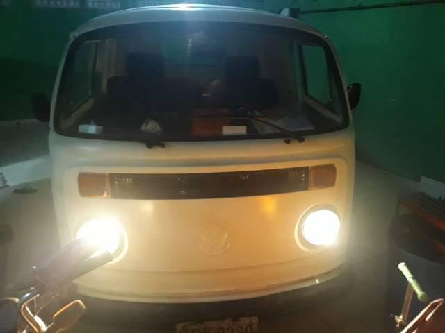 Kombi furgão 1989 top toda reformada,motor novo, setor direção novo,cambio zero revisado. - Foto 6