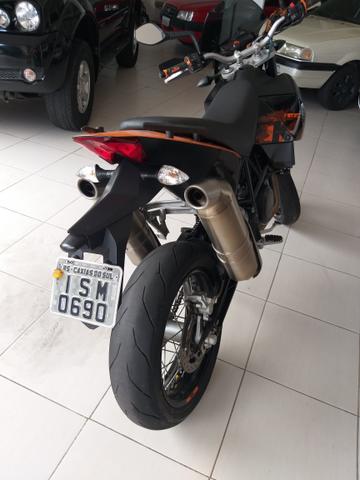 Relíquia moto ktm 690= a 0km - Foto 3