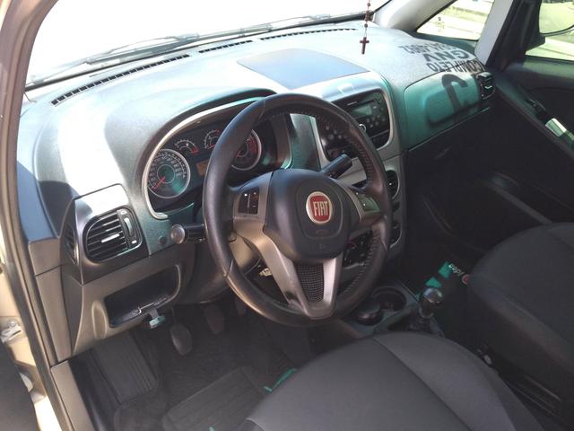 Fiat Idea 2015 1.4 Flex GNV