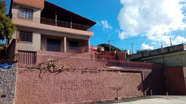 Vendo casa 03 quartos no inconfidentes!!!