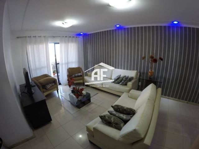 Apartamento no Farol com 4/4 sendo 3 suítes - Ótima localização, ligue já - Foto 8