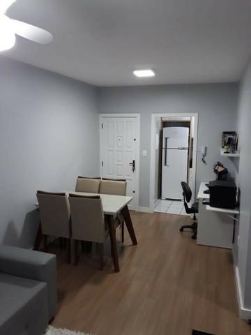 Apartamento de 2 Dormitorios na praia Comprida AP 5832
