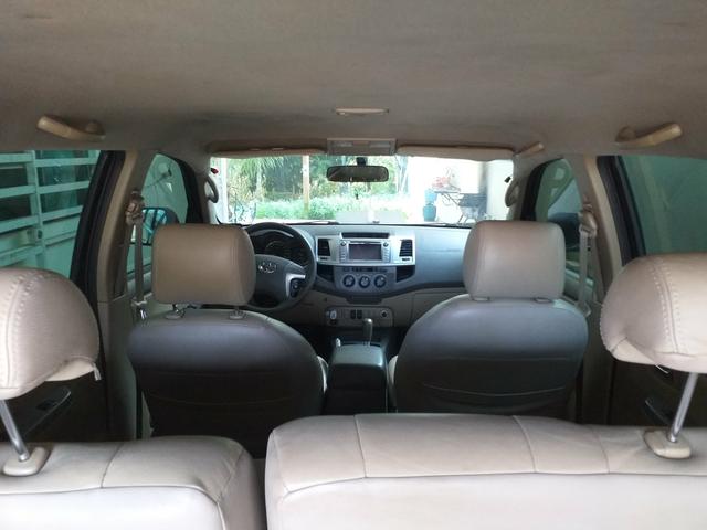 Hilux SW4