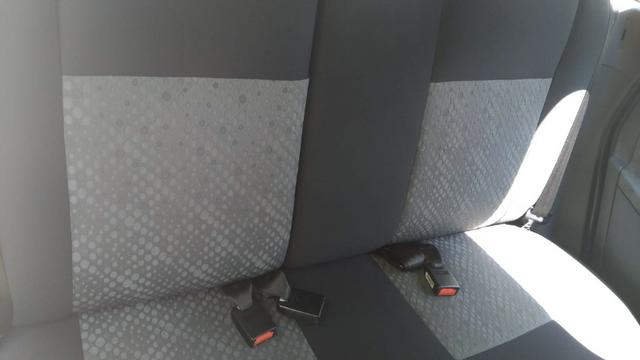 Ford Fiesta Mpi Class Hatch 8v 4p Manual KM 80.488 Única dona - Foto 11