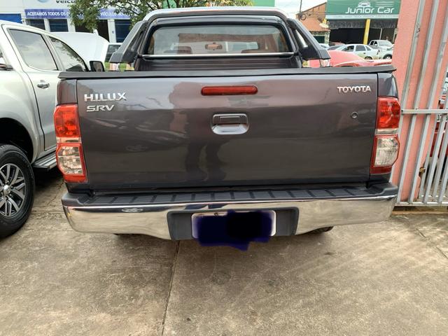 Vendo Hilux srv 3.0 2011 manual 4x2