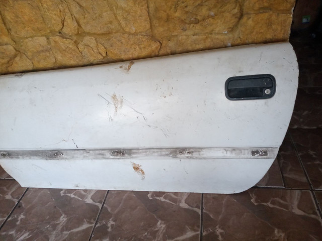 Porta dianteira esquerda Chevrolet Calibra 1994 - Foto 2
