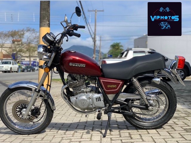 SUZUKI INTRUDER 250C 1998