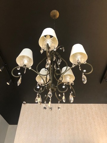 Lustre de ferro com cristais - Foto 4