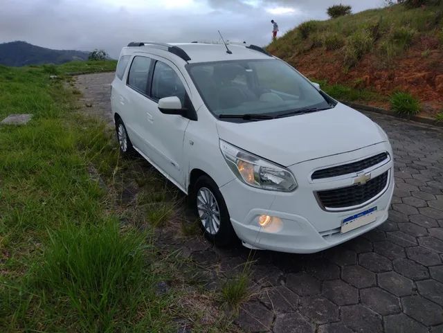 Spin LT 1.8 2014 C/ GNV 5 lugares Manual