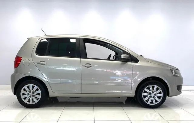 VOLKSWAGEN FOX 1.0 8V (G2) 4P 2013 - Foto 3