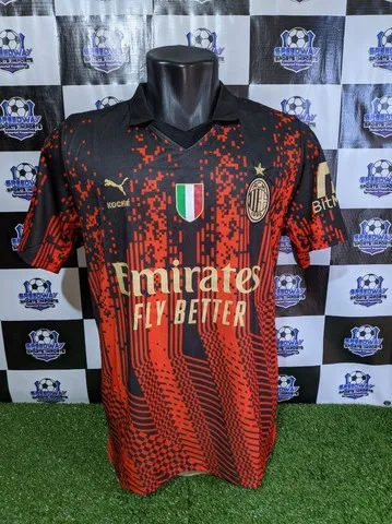 Camisa de Futebol Milan Itália - Tamanho G