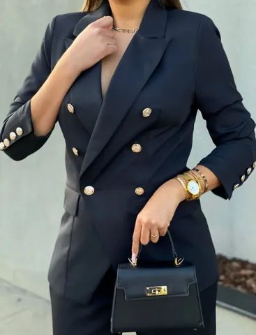 Blazer alfaiataria feminino com botões dourado acinturado NOVO!!