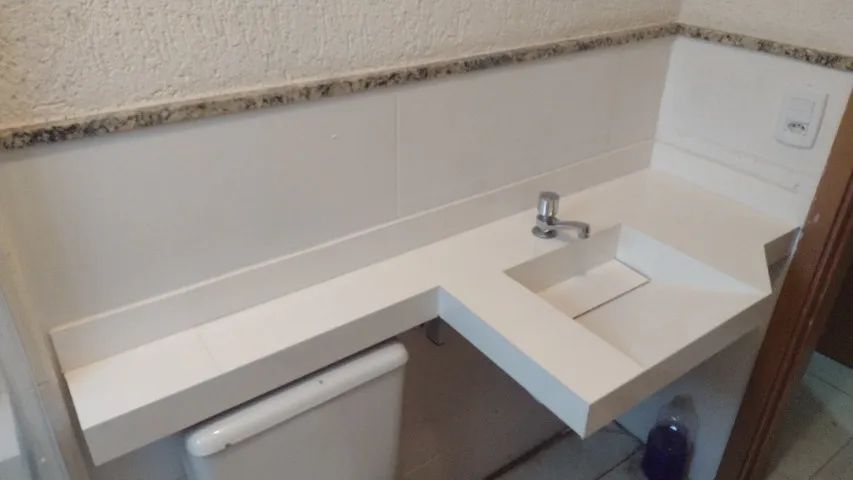 pia de porcelanato com extensor 