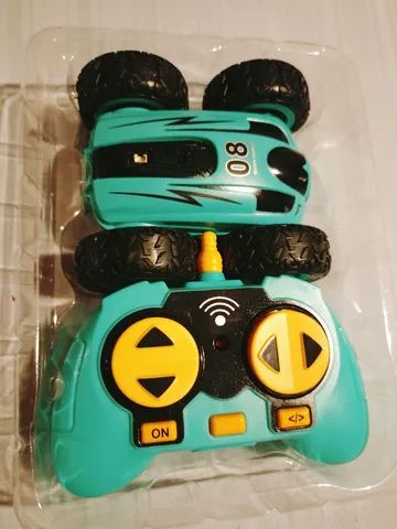 Carrinho de controle remoto a pilha NOVO na caixa ! - Foto 2