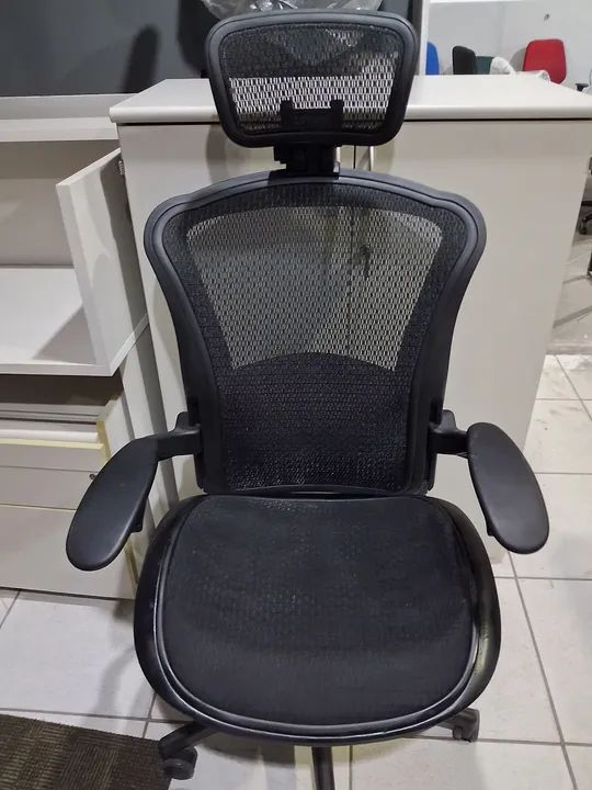 Cadeira Presidente Flextropic com Encosto de Malha - Foto 2