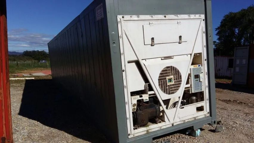 Container Refrigerado com Maquinário 12 mts