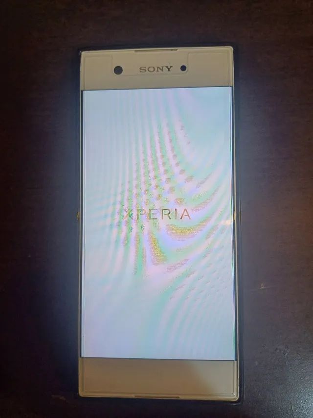 Vendo Sony Xperia XA1 Branco com capa e pelicula