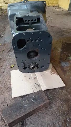 Carcaça da cx de câmbio Massey Ferguson 296/297 - Foto 2