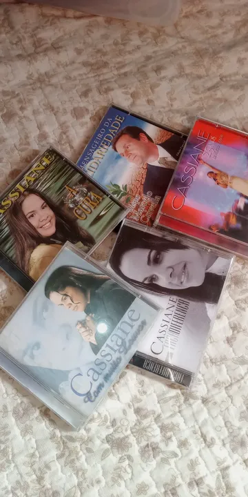 Kit com 4 CDs e 1 DVD Gospel (Colecionadores)