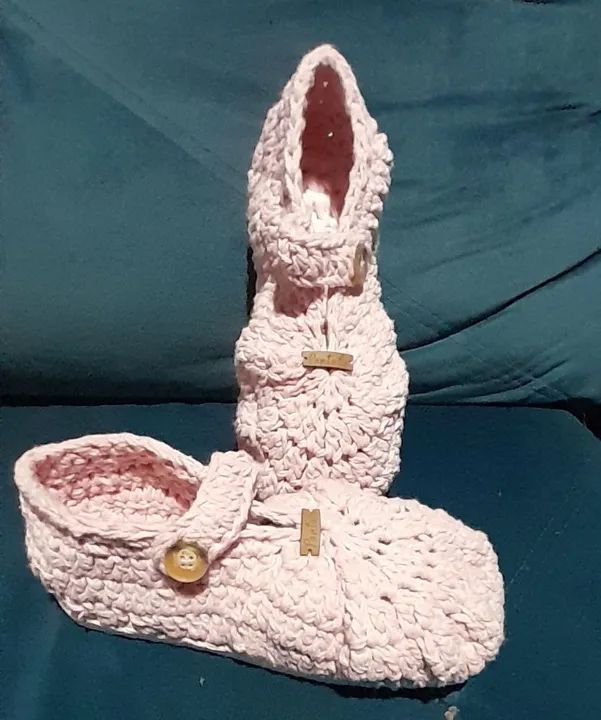 Pantufa de crochê - Foto 3