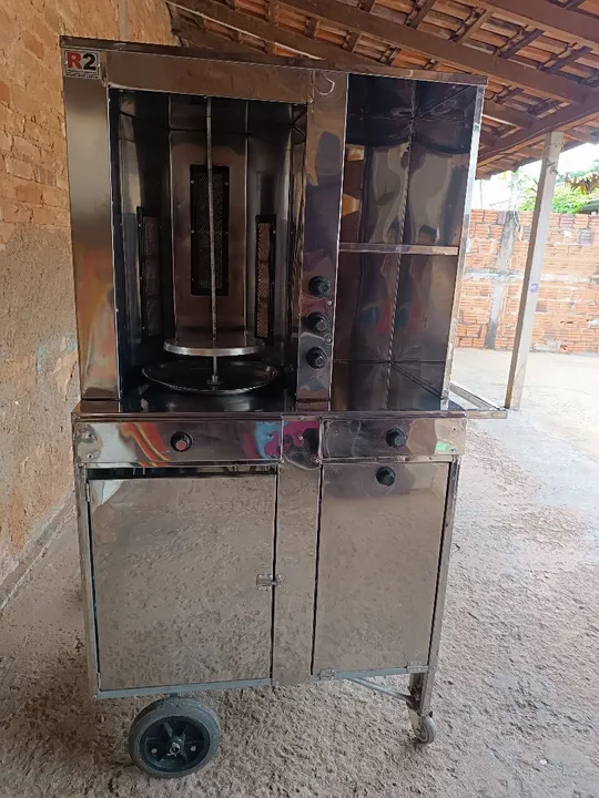 Carrinho churrasco grego semi nova R$1.200,00