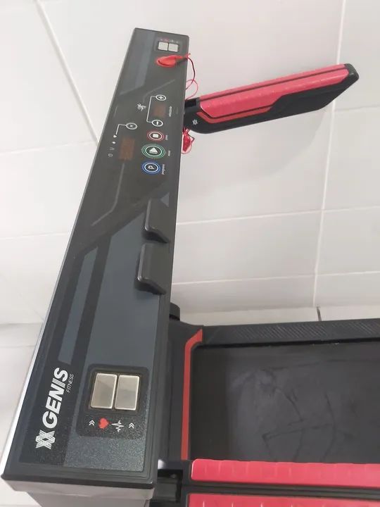 Esteira Elétrica Genius Fitnesc GT 1000 - Foto 2