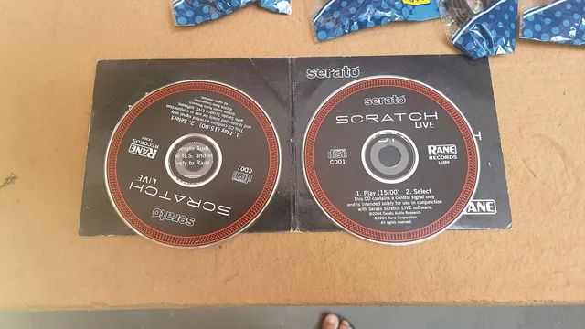 Serato sl3 acompanha 4 vinil e 2 cds - Foto 4