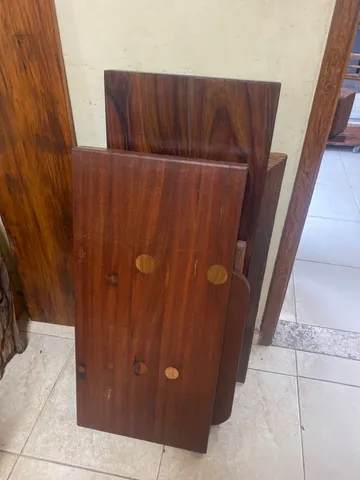 Bancada de madeira