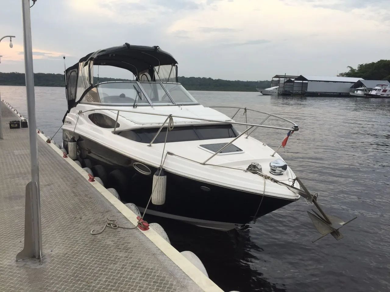 VENDA !!! REGAL 2565 CRUISER . EXCELENTE CONSERVAÇÃO!!!