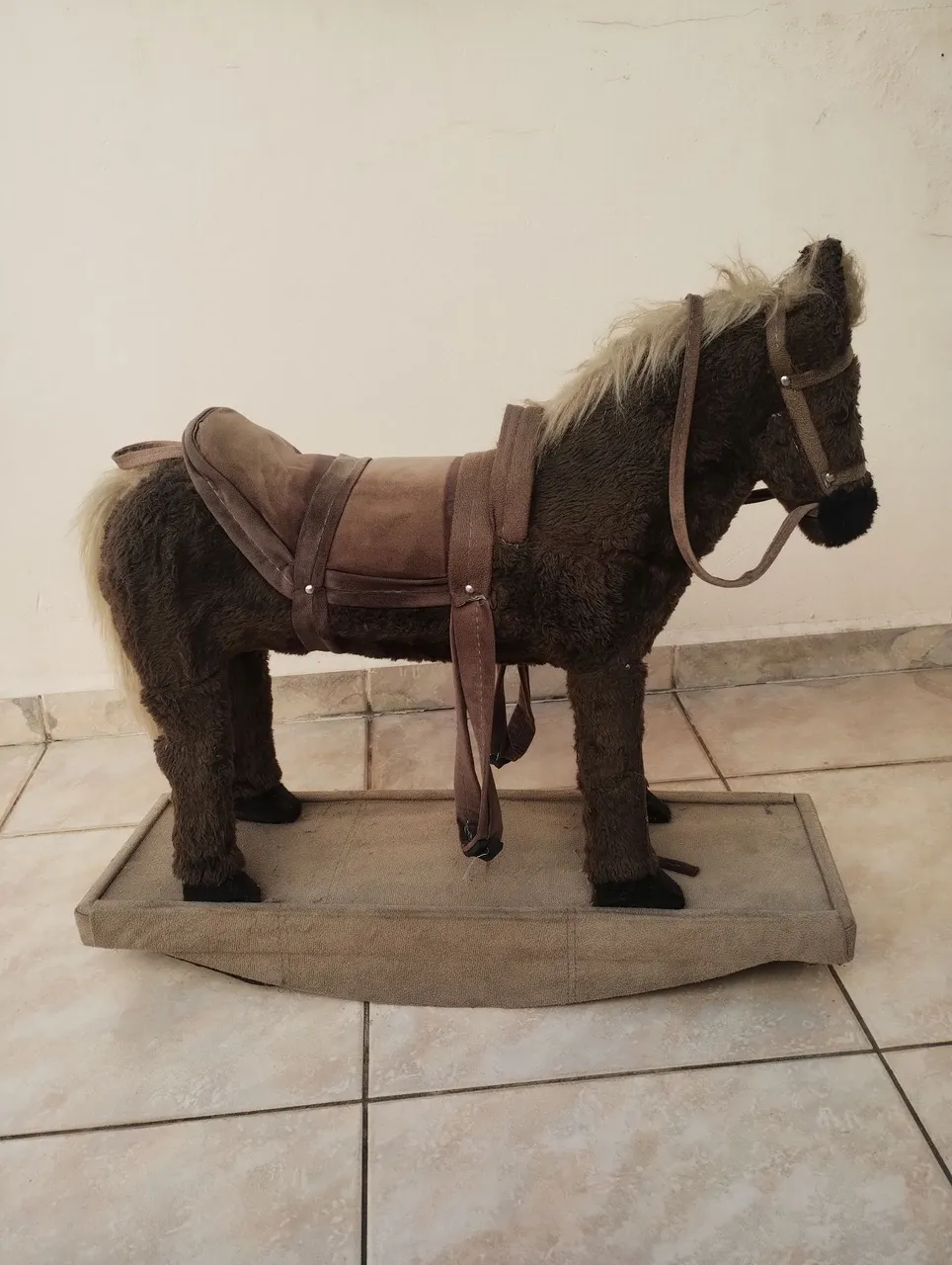 Cavalo de balanço vintage