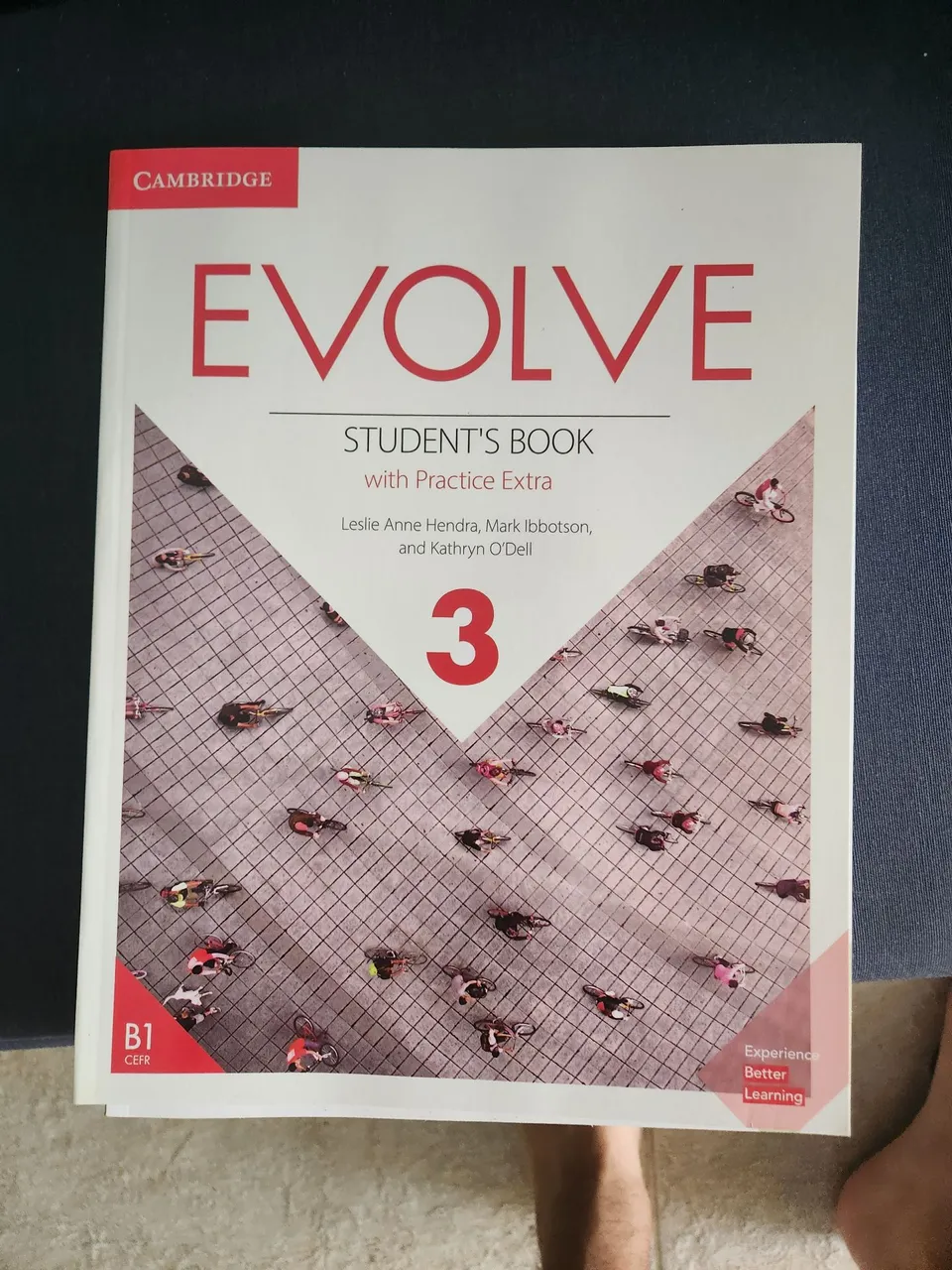 Livro Cambridge Evolve Student's Book 3 with practice extra B1