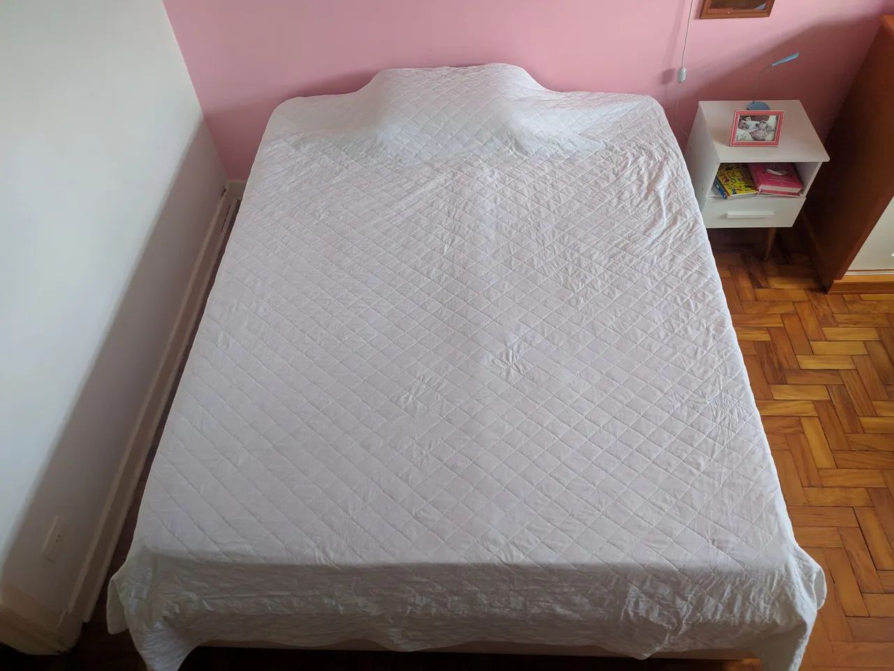 Cama Queen+ Guarda Roupa+ Cômoda ( Tudo em Madeira)