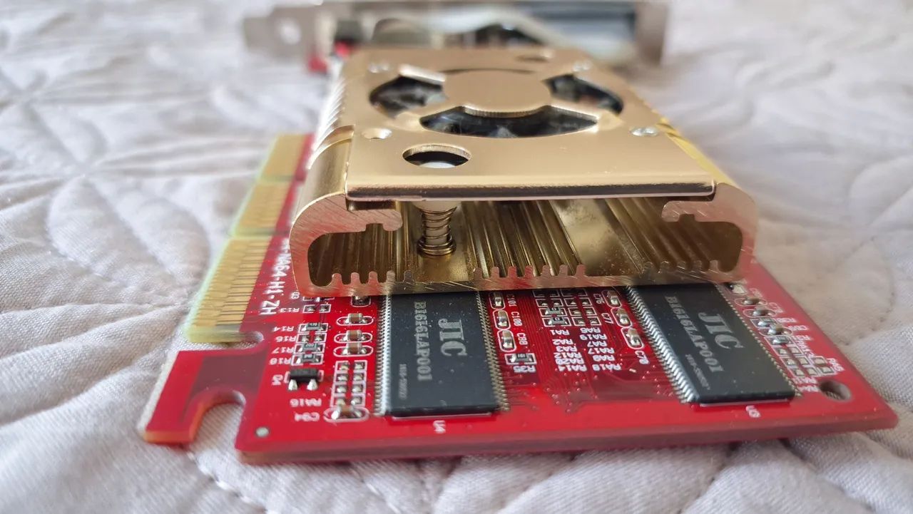 Placa Video Gforce nova - Foto 4