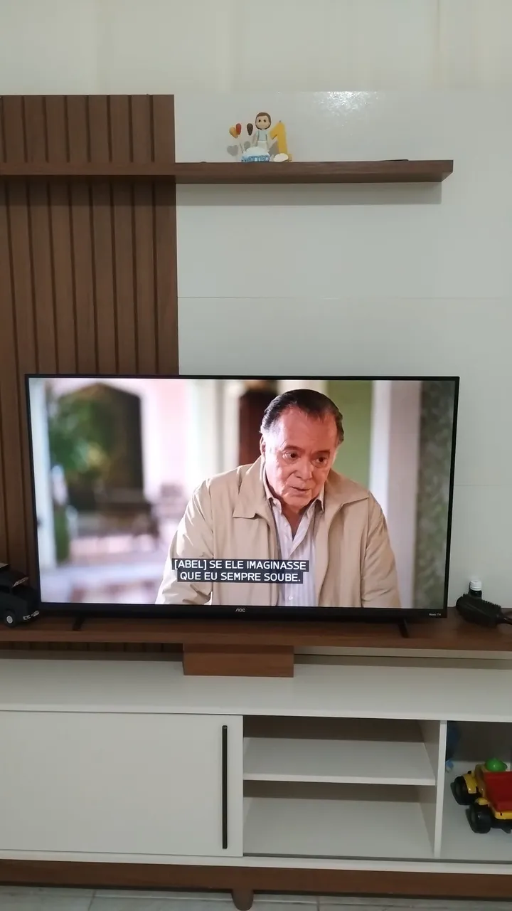 TV AOC