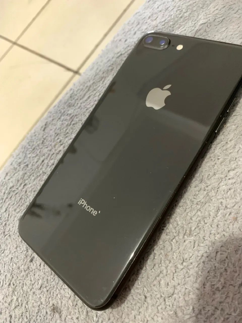 iPhone 8 Plus Preto com Bateria 100% - Foto 3