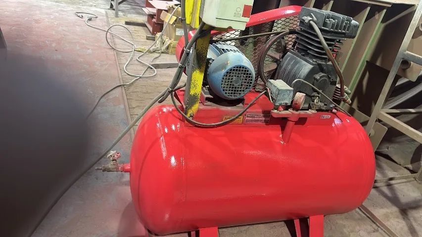 Compressor 2vc 140 litros 