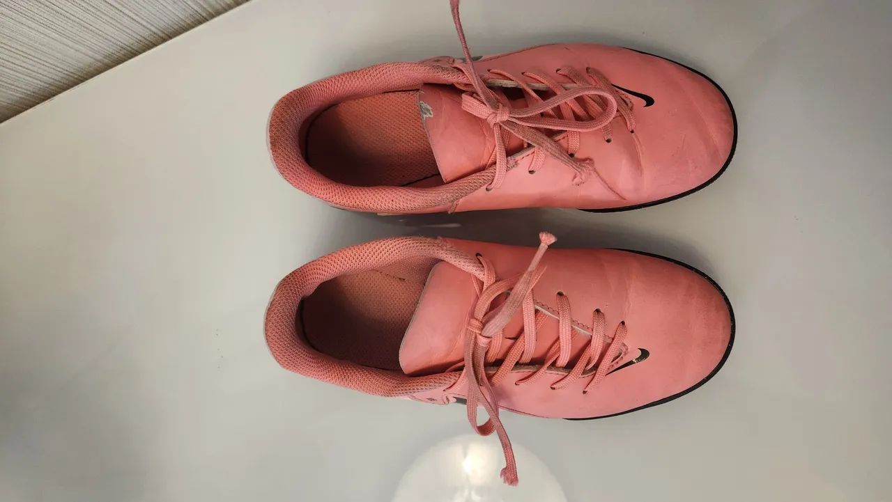 Chuteira Society Nike Phantom II Club Júnior tamanho 31 - Foto 4