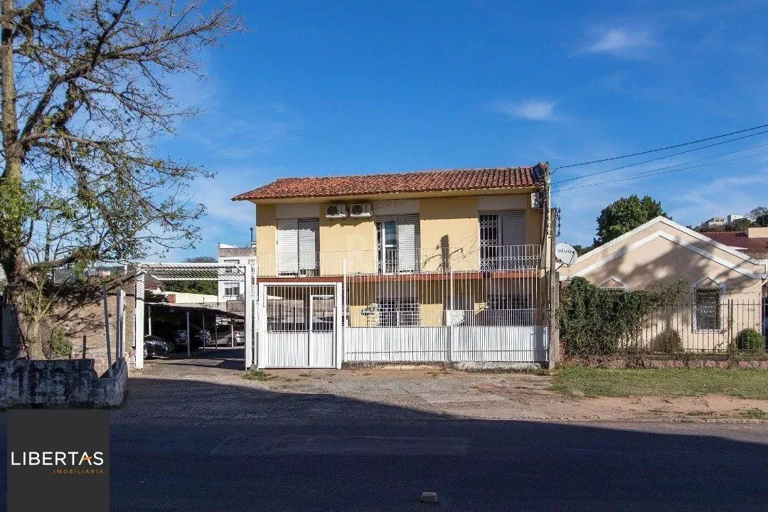 Casa Comercial para Venda - 112m², 3 dormitórios, 2 vagas - Medianeira