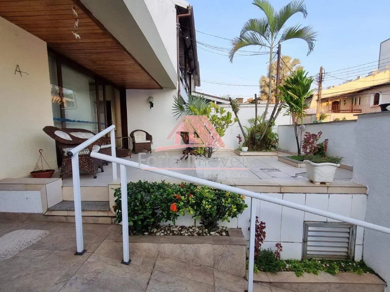 Casa à venda, 3 quartos, 1 suíte, 3 vagas, Campo Grande - Rio de Janeiro/RJ