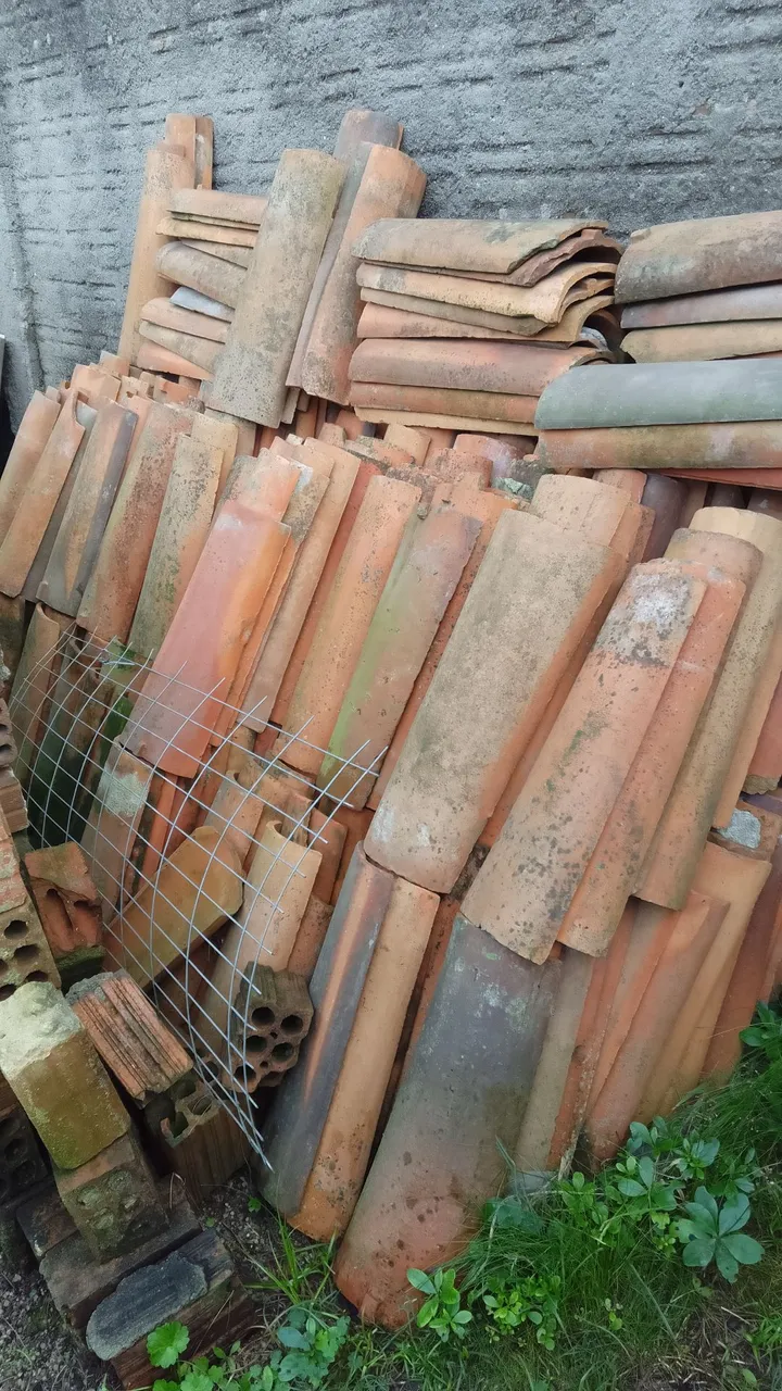 Telhas de barro antigas