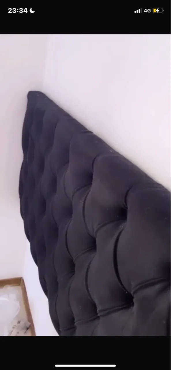 Cabeceira de cama estofada