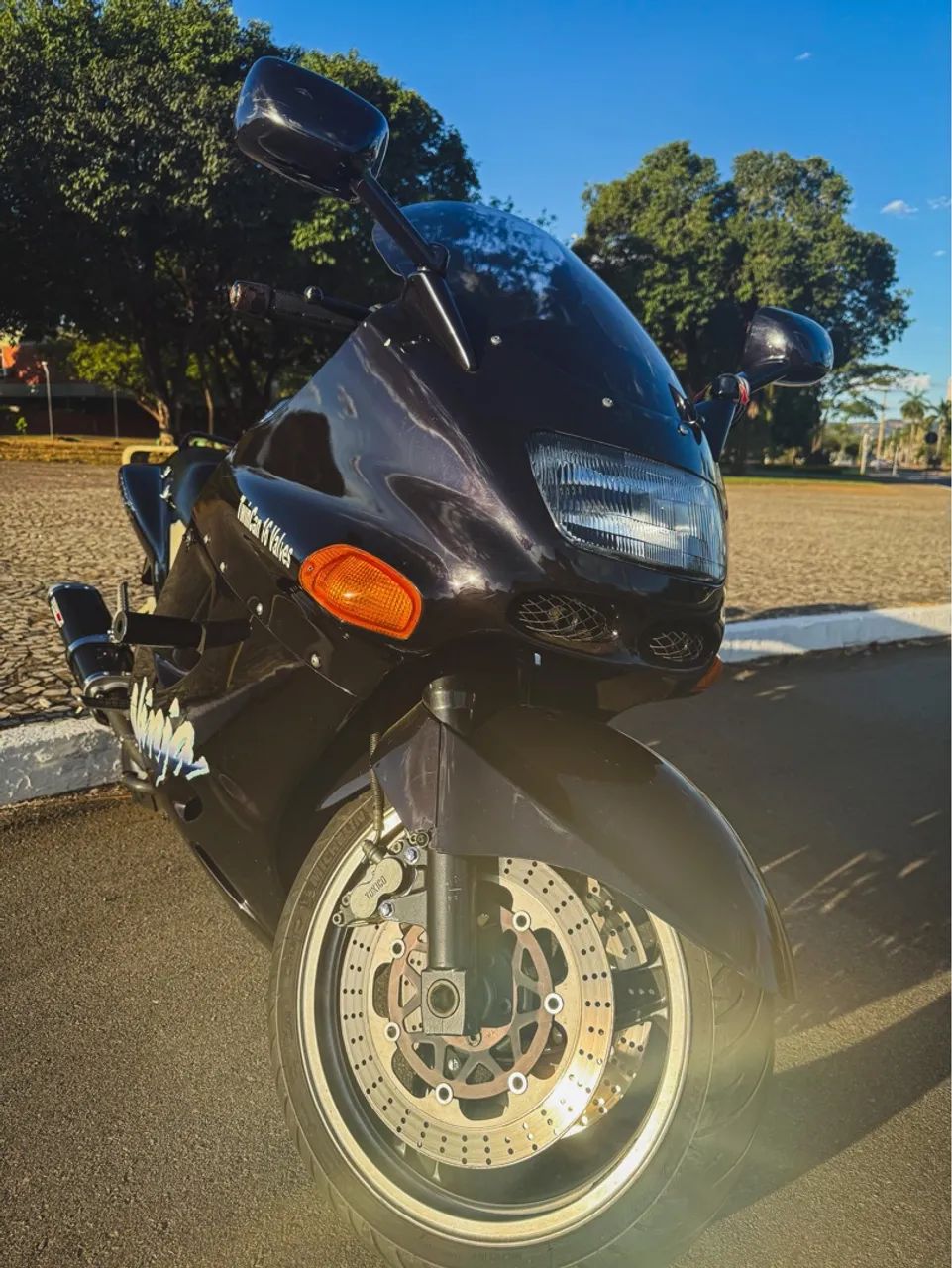 Kawasaki Zx-11 1100cc 1995 - 1422154327 | OLX