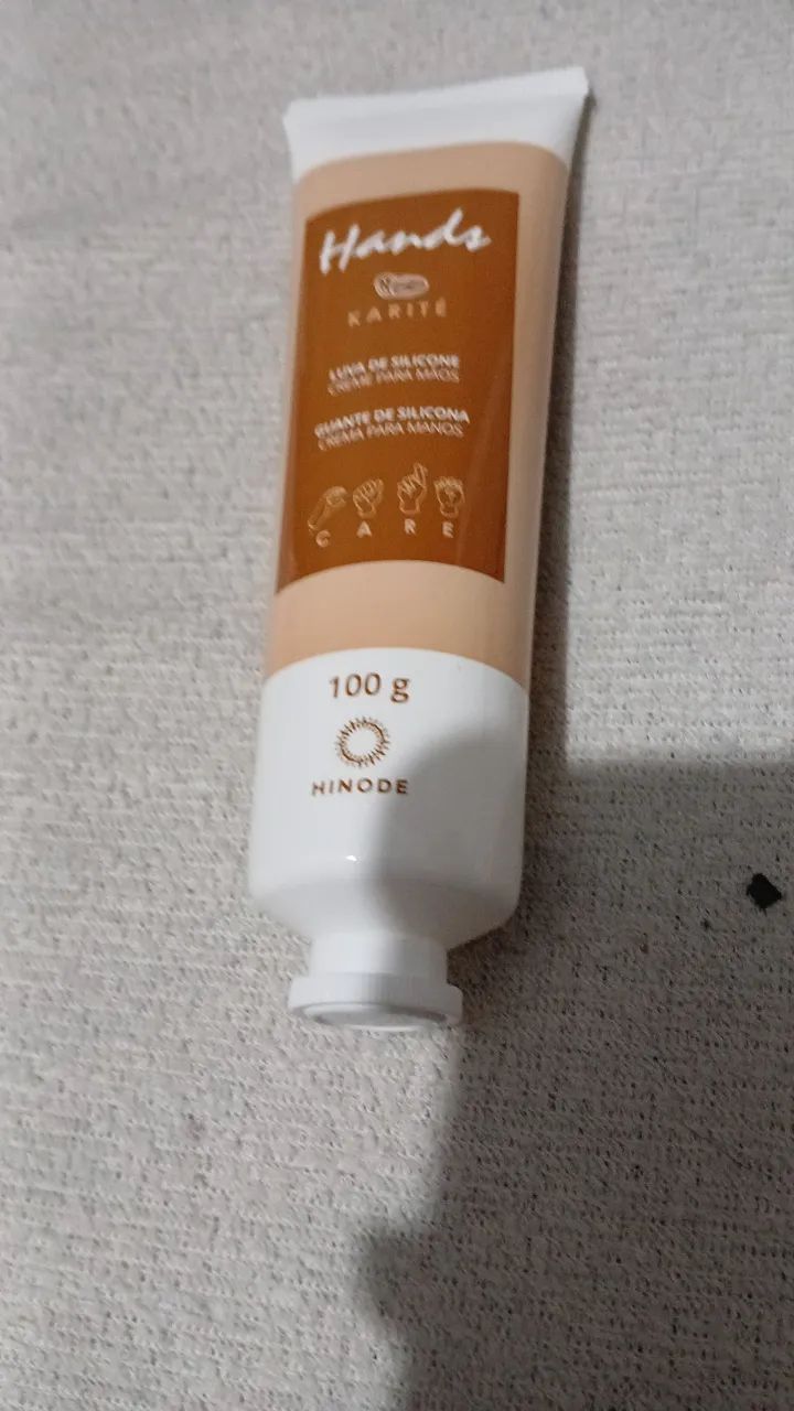 Creme para Mãos Hands Karité com Luva de Silicone - 100g