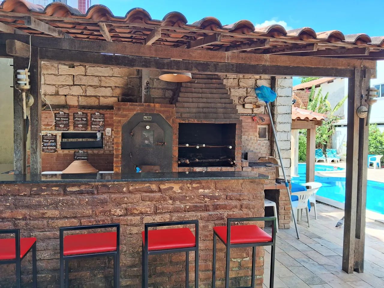 CASA TOP COM TRÊS PISCINAS E SALÃO DE FESTAS COMPLETO!!! - Foto 11