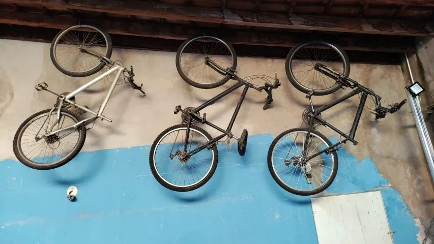 BICICLETA ARO 26 - USADA - Foto 2
