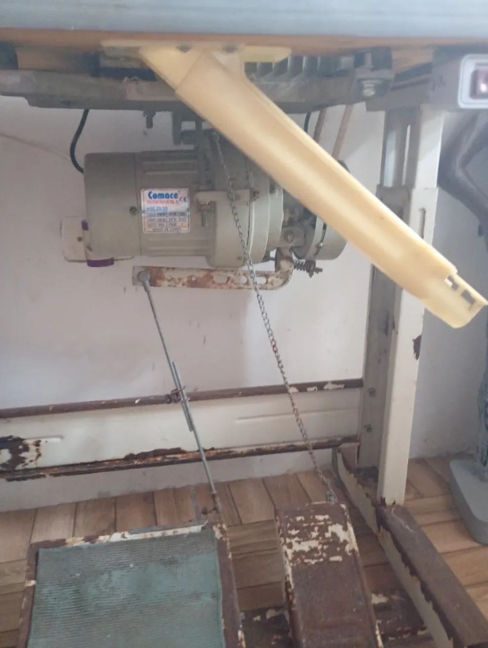 Máquina de costura  - Foto 4